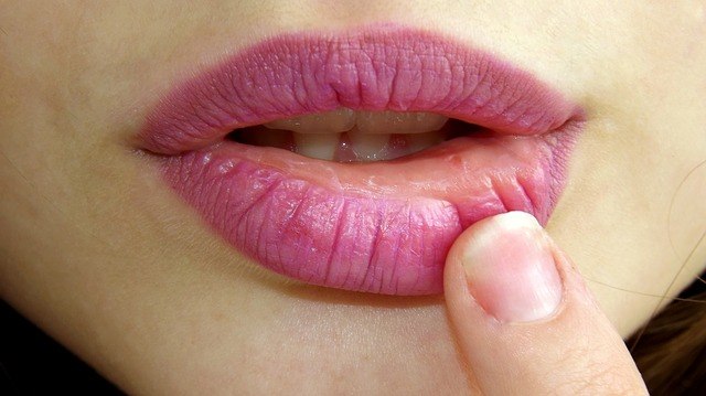 use lip blowjob